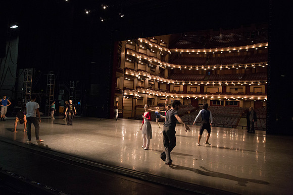 20161022_MCB_Giselle_Company_Clase_Arsht9C7C0160