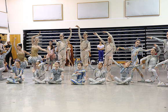 20160310_Midsummer_Act1_Studio_IMG_1451