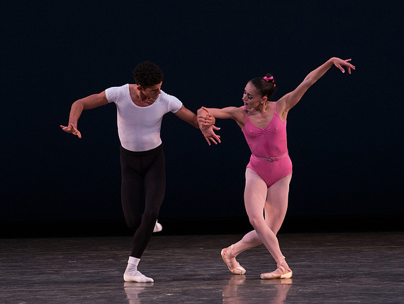 20150109_MCB_SI3M_Dress_Hear_the_Dance_CG3P1341