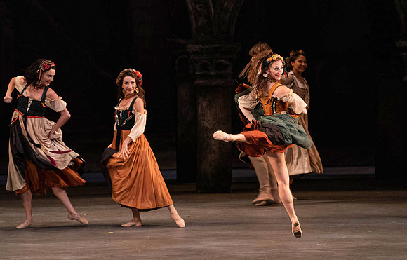 20221022_Romeo_and_Juliet_DSC9330 copy