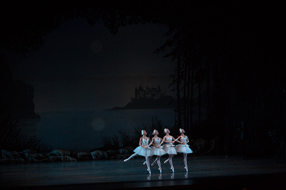 20151025_MCB_Swan_Lake_2Cast_Arsht_IMG_0059