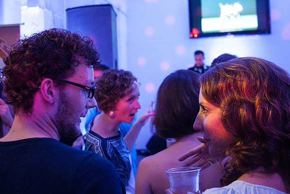 20120906_T1936x1288-57002
