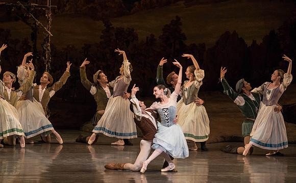 20161022_MCB_Giselle_Act1_2Cast_Tricia_Arsht_Arsht_73A6452