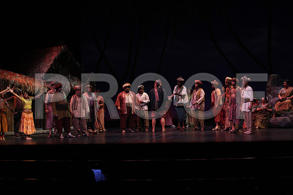 20150226_The_Pearl_Fisher_Act_29C7C0582