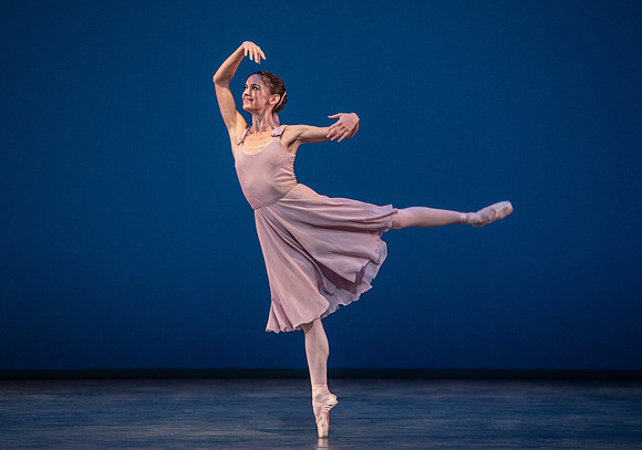 20190110_Dance_at_a_Gathering_MG_7553