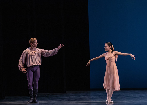 20190110_Dance_at_a_Gathering_MG_7694