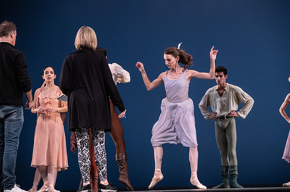 20190110_Dance_at_a_Gathering_MG_0115