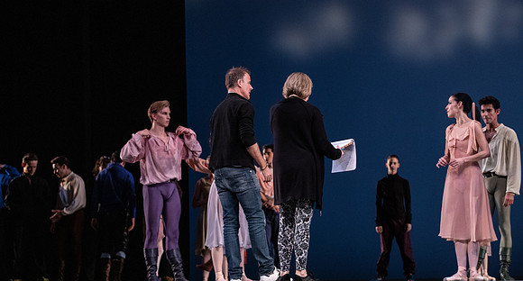 20190110_Dance_at_a_Gathering_MG_0127