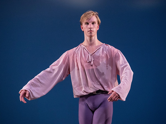 20190110_Dance_at_a_Gathering_MG_0142