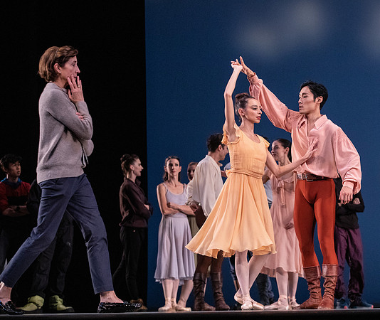 20190110_Dance_at_a_Gathering_MG_0155