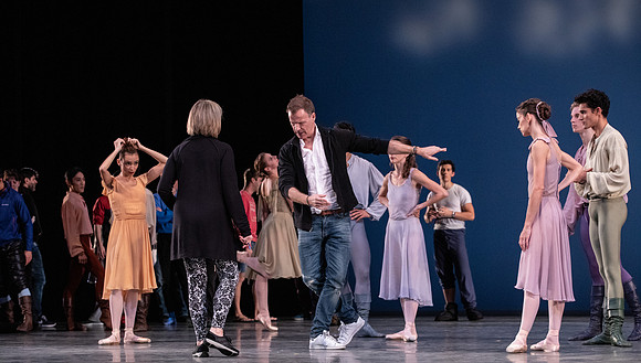 20190110_Dance_at_a_Gathering_MG_0195