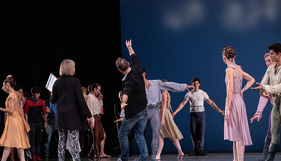 20190110_Dance_at_a_Gathering_MG_0197