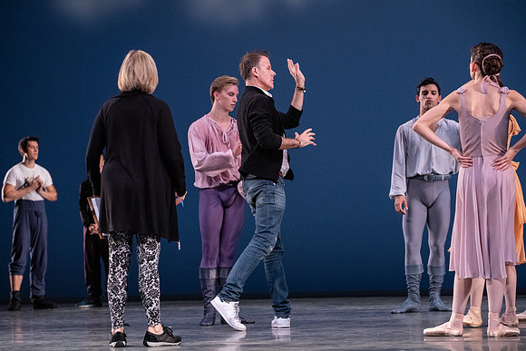 20190110_Dance_at_a_Gathering_MG_0204