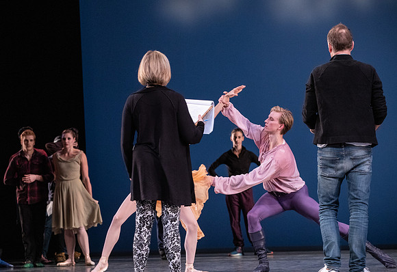 20190110_Dance_at_a_Gathering_MG_0210