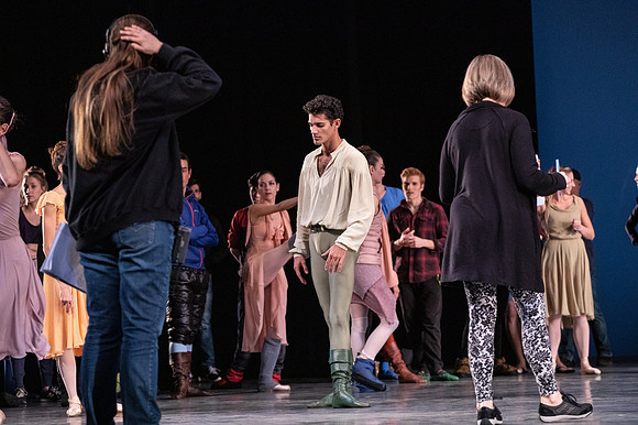 20190110_Dance_at_a_Gathering_MG_0214