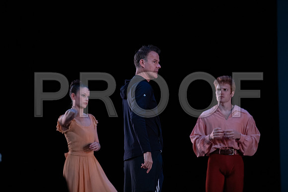 Dance_at_a_Gathering_2_Cast_DA4402
