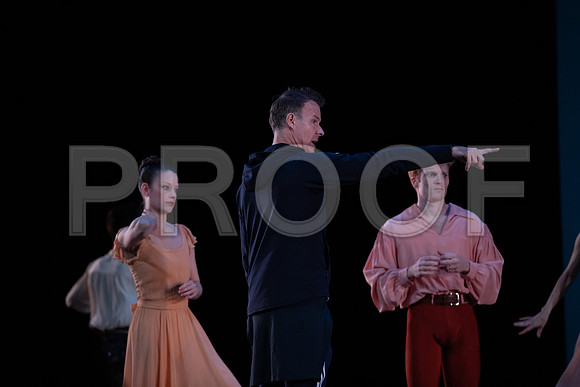 Dance_at_a_Gathering_2_Cast_DA4404