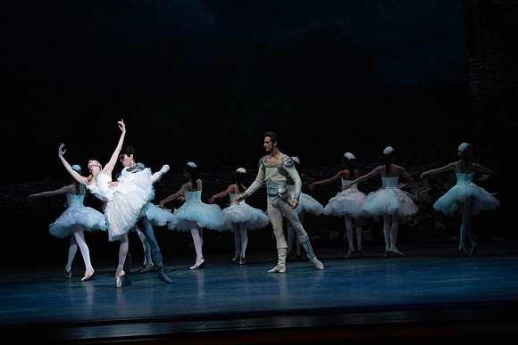 20240417_Swan_Lake_Act 4_2_Cast_DSC2964.ARW