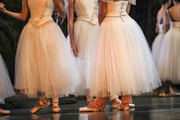 20161020_MCB_Giselle_2Cast_Act2_no Makeup_DRDA_Arsht_73A1551