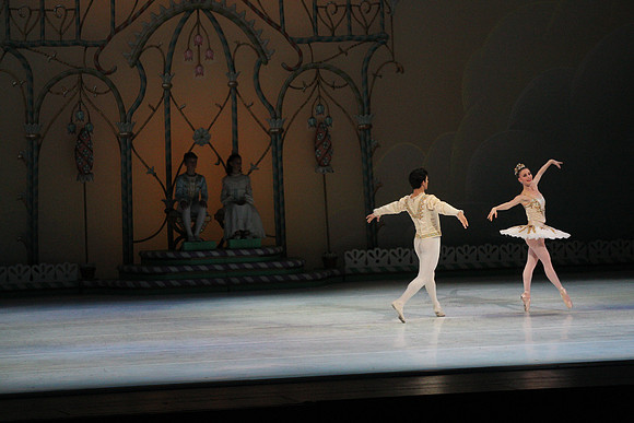20141223_Nutcracker_ARTC_Pasdedeux_AL1B5764