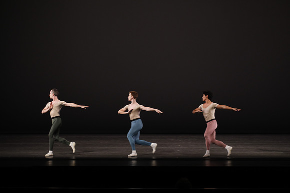 20170113_Glass_Pieces_no Makeup_DR_MCB_Arsht__73A1441