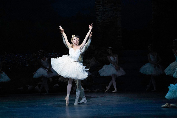 20240417_Swan_Lake_Act 4_2_Cast_DSC3006.ARW