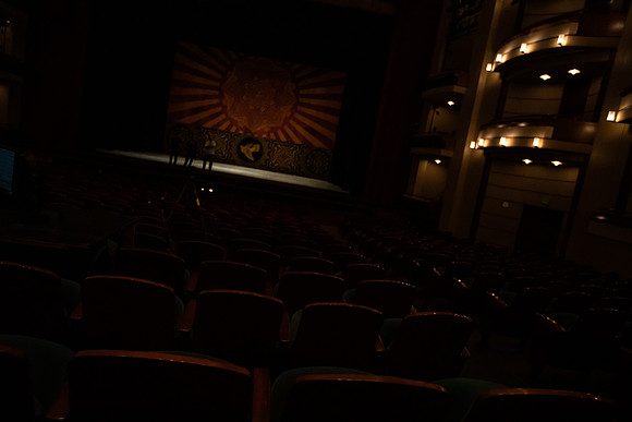 20190221_MCB_Warmup_on_Stage_MG_7678