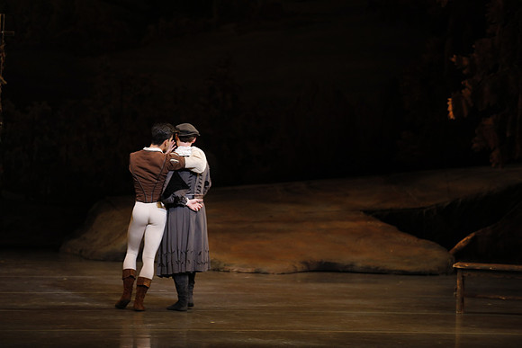 20161023_MCB_Giselle_Act1_3Cast_Jennifer_Laurent_Arsht__73A1451