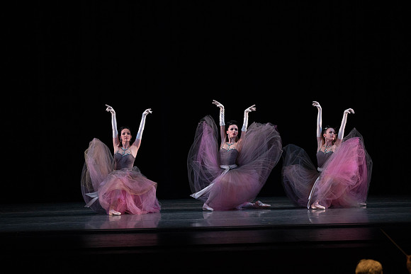 20180405_La Valse_Balanchine_Ravel__73A4203