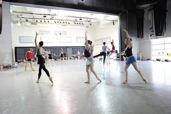 20150312_MCB_Raymonda_Variations_Studio_Arnold_9C7C6331