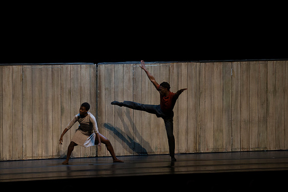 20170223_Alvin_Ailey_Walking_Mad_PR_Closeup_G3P1532
