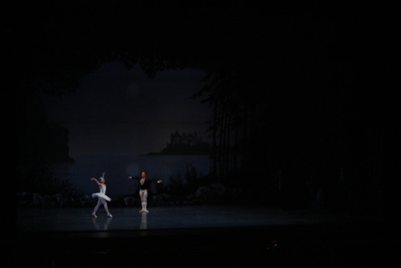 20151023_MCB_Swan_Lake_Prefomance_Arsht__75A2349
