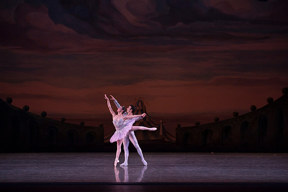 20150326_Raymonda_Variations_MCB_Kravitz_9C7C2247