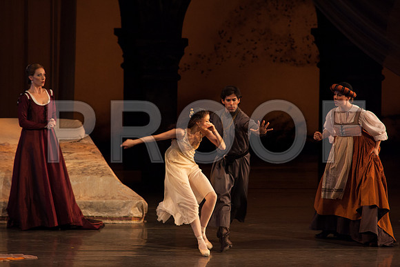5029_DG_Miami_City_Ballet_Romeo_and_Juliet_Broward_center_2011_MG_7075