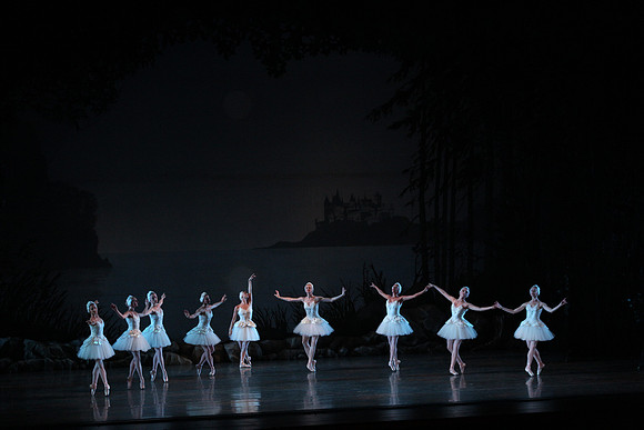 20151025_MCB_Swan_Lake_2Cast_Arsht_IMG_0114