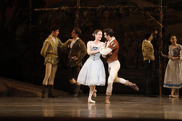 20161020_MCB_Giselle_2Cast_Act1_no Makeup_DRDA_Arsht_73A0044