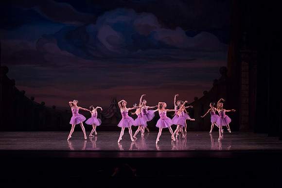 20150326_Raymonda_Variations_MCB_Kravitz_9C7C1598