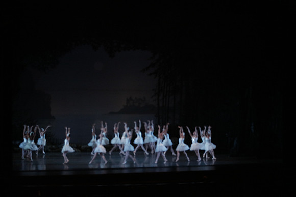 20151023_MCB_Swan_Lake_Prefomance_Arsht__75A2555