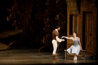 20161023_MCB_Giselle_Act1_3Cast_Jennifer_Laurent_Arsht__73A2074