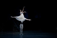 20161023_MCB_Giselle_Act2_3Cast_Jennifer_Laurent_Arsht__73A7366