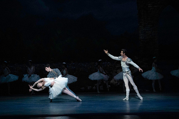 20240417_Swan_Lake_Act 4_2_Cast_DSC3065.ARW