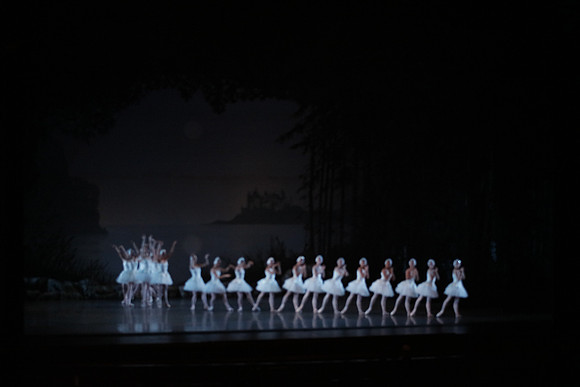 20151023_MCB_Swan_Lake_Prefomance_Arsht__75A2580