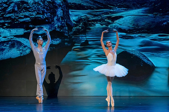 20241026_untitled20241026_Pas de deux from La bayadere__DSC1817