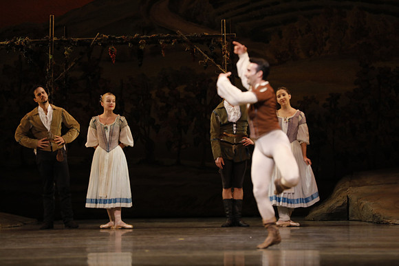 20161020_MCB_Giselle_2Cast_Act1_no Makeup_DRDA_Arsht_73A0010