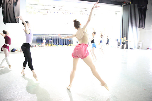 20150312_MCB_Raymonda_Variations_Studio_Arnold_9C7C6259