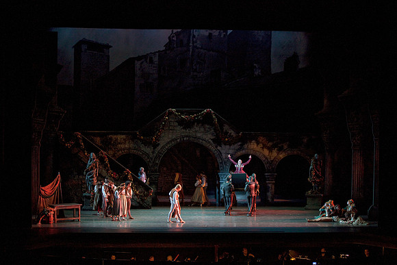 5029_DG_Miami_City_Ballet_Romeo_and_Juliet_Broward_center_2011IMG_1108