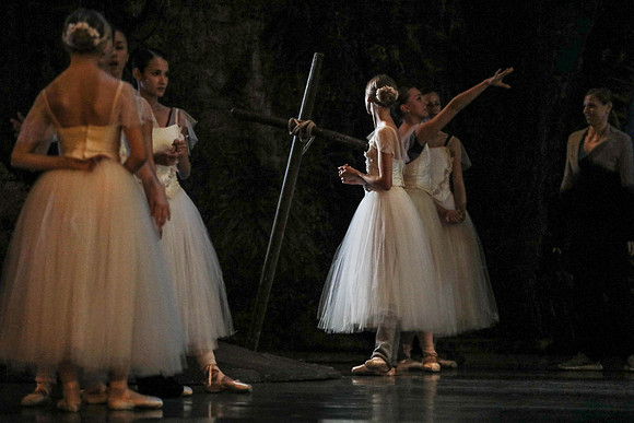 20161020_MCB_Giselle_2Cast_Act2_no Makeup_DRDA_Arsht_73A1538
