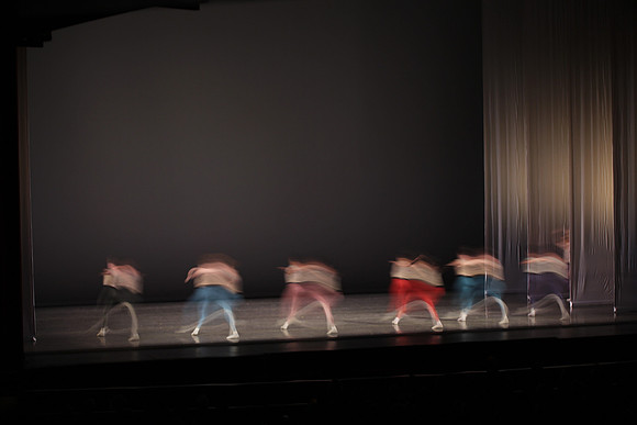 20170113_Glass_Motion_Blur_Samantha_PR_9C7C2320