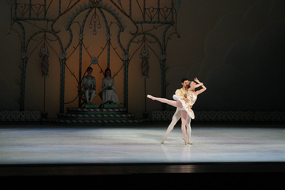 20141223_Nutcracker_ARTC_Pasdedeux_AL1B5808