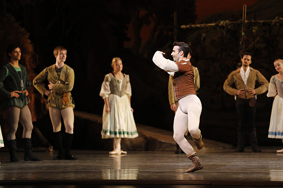 20161020_MCB_Giselle_2Cast_Act1_no Makeup_DRDA_Arsht_73A0007